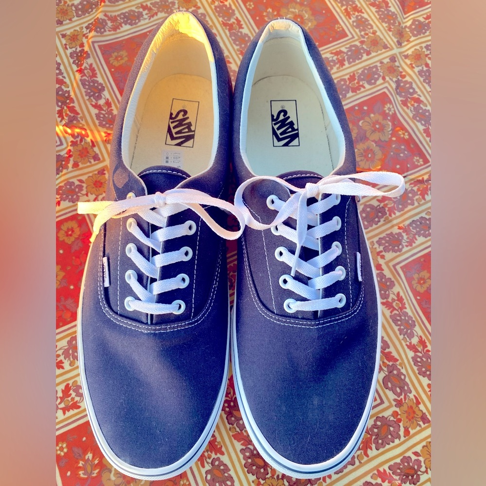 Vans Casual Sneakers New Without Tags